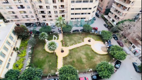 Newly finished furnished apartment with parking spot for families